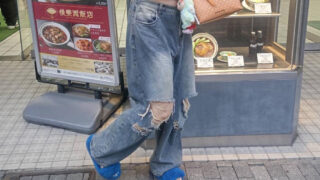 謎の美女が「いや〜ん。まいっちんぐ！」【まいっちんぐ写真館　496】